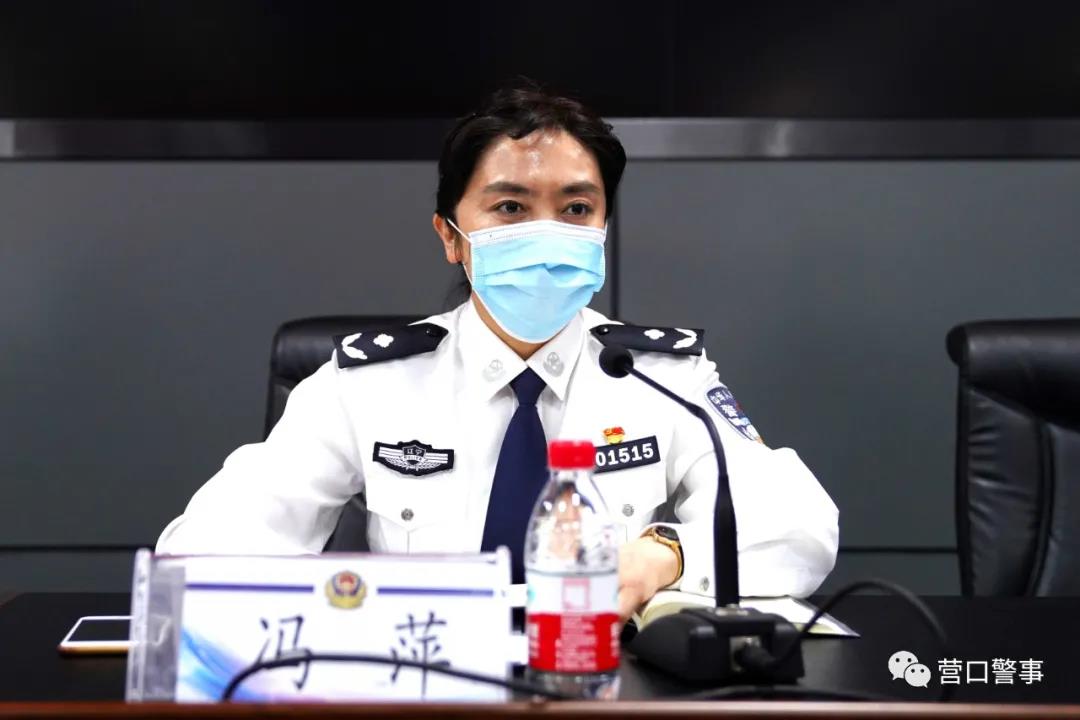 分局胜利派出所副所长兼沙岗镇鸣珂岭村第一书记刘建龙分别作经验交流