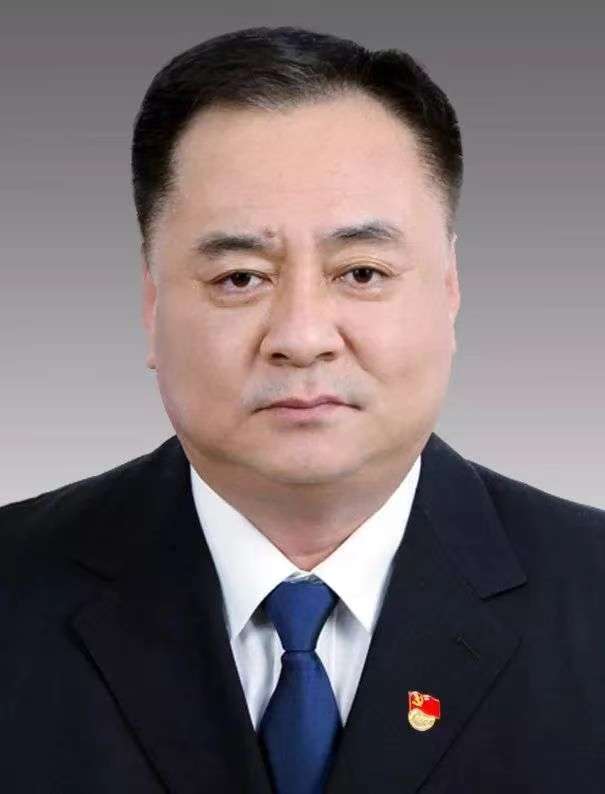 雷明军 市纪委监委派驻市公安局纪检监察组组长、营口市公安局党委委员