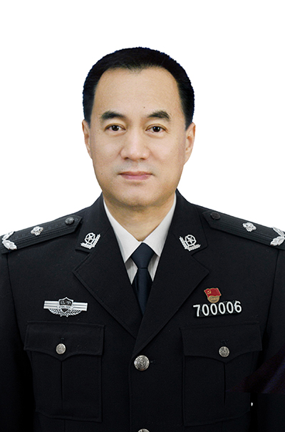 张昕 营口市公安局党委委员、反恐专员